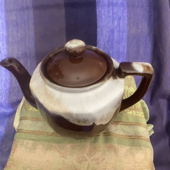 Vintage classic drip glazed tea pot - Picture 3 of 5